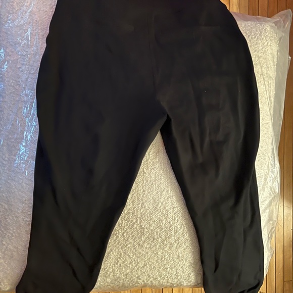 The Perfect Pant, Slim Straight - Picture 4 of 4